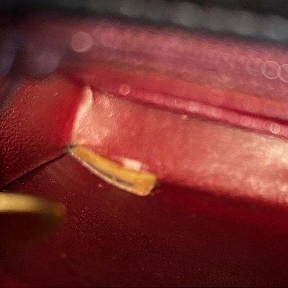 CHANEL Quilted Vertical Lambskin mini - Picture 14 of 15